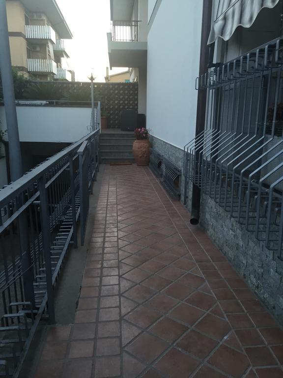La Maison Blanche โรม ภายนอก รูปภาพ